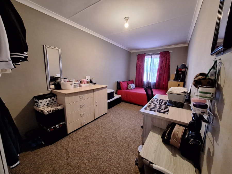 3 Bedroom Property for Sale in Summer Greens Western Cape